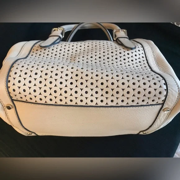 SALE❣️ Kate Spade Cream Laser Cut Leather Satchel - Picture 4 of 9